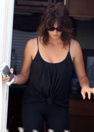 Penelope Cruz on set for 'American Crime Story' in Miami